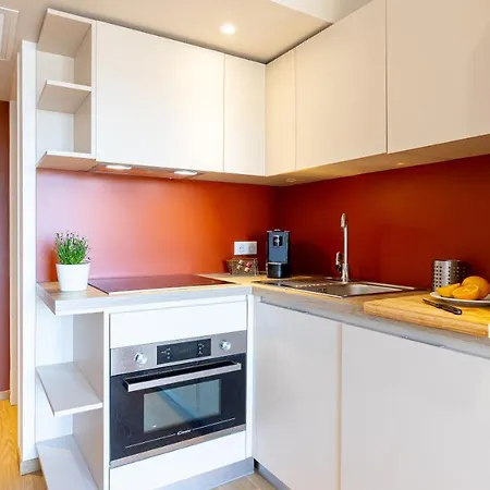 Kaliope מלון דירות